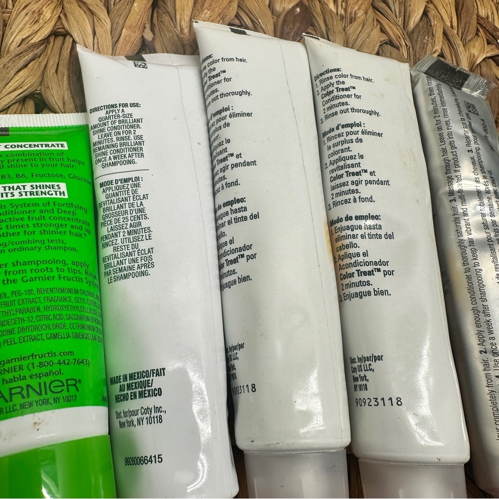 REVLON COLORSILK, LOREAL FERIA, CLAIROL Natural Inst. After Color Conditioners - Picture 9 of 10